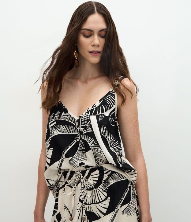 Blusa en Viscolino con Bretel Detallado y Estampado Palmeras