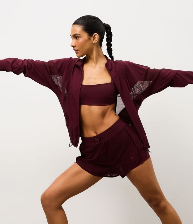 Campera Deportiva Rompe Viento con Recortes en Tule 1