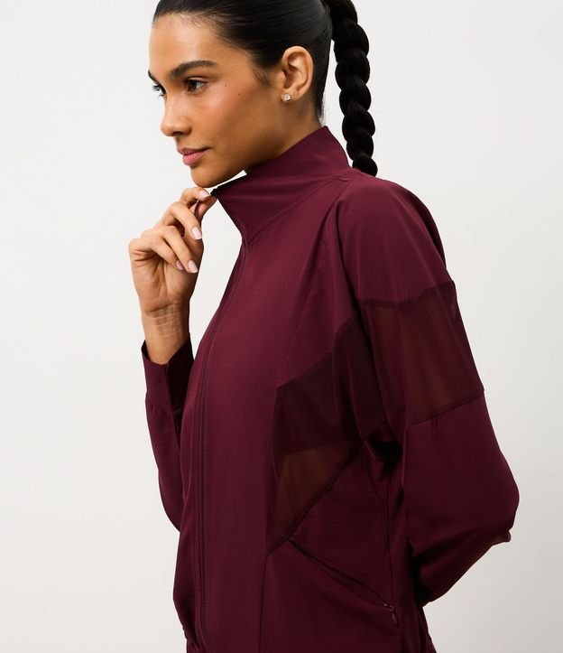 Campera Deportiva Rompe Viento con Recortes en Tule 3