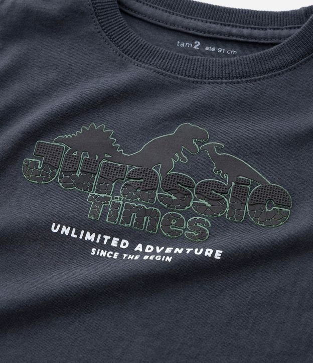 Remera Infantil con Estampa de Dinosaurio en Relieve – Talle 1 a 5/6 años 7
