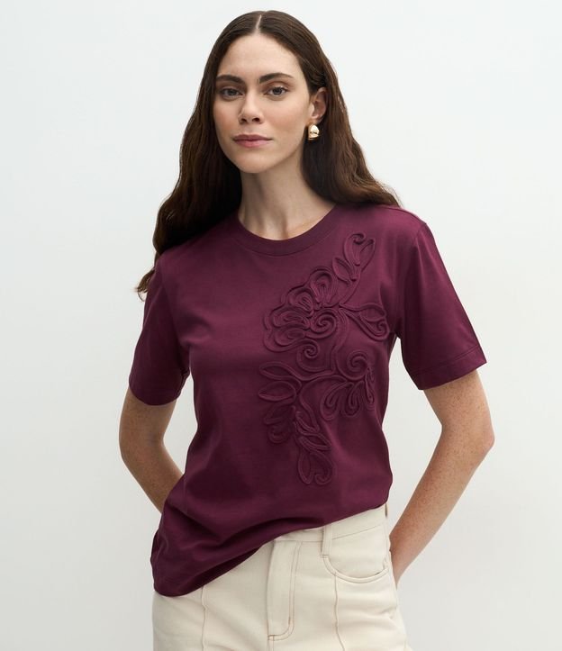 Remera en Algodón con Bordado Floral 1