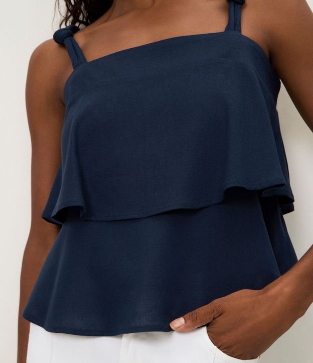 Blusa en Capas con Detalle de Nudo en el Bretel 4