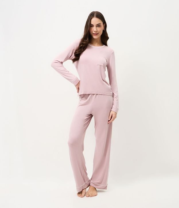 Pijama Largo en Viscolycra con Detalle Piping y Bolsillo 1