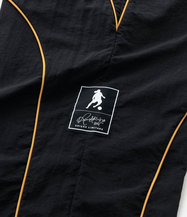 Pantalón Masculino Microfibra Ronaldinho con Piping Contrastante 8