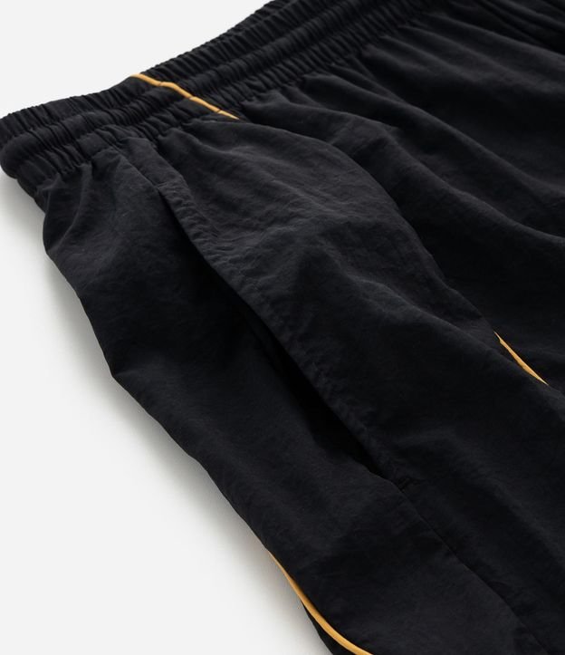 Pantalón Masculino Microfibra Ronaldinho con Piping Contrastante 6