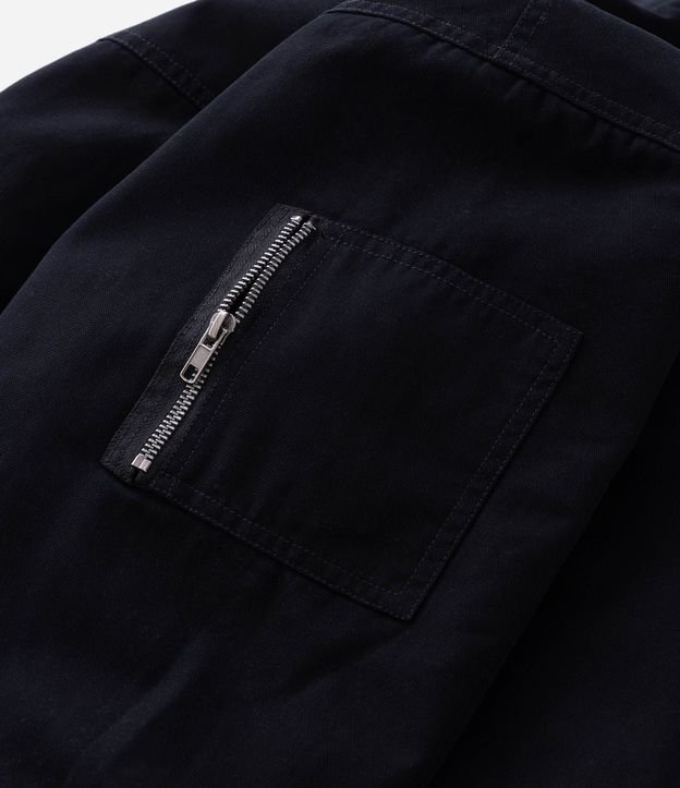 Campera Pesada en Sarga Lisa con Trava de Metal 10