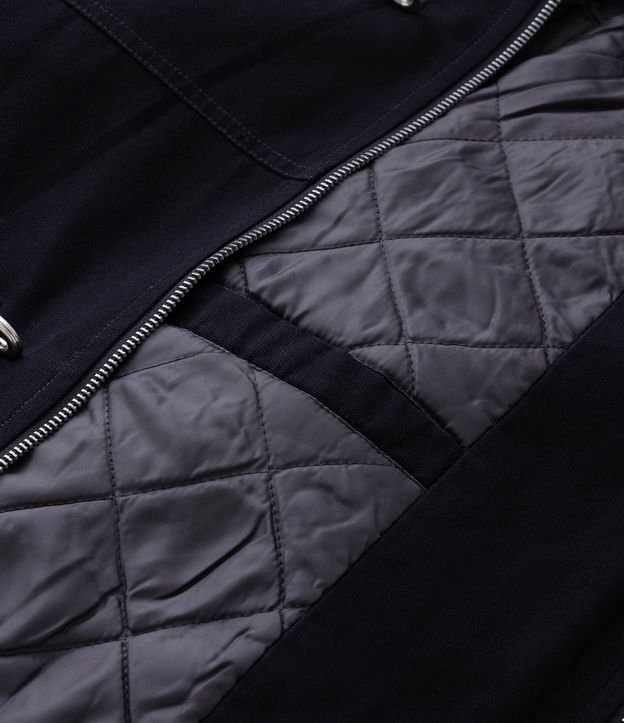 Campera Pesada en Sarga Lisa con Trava de Metal 11