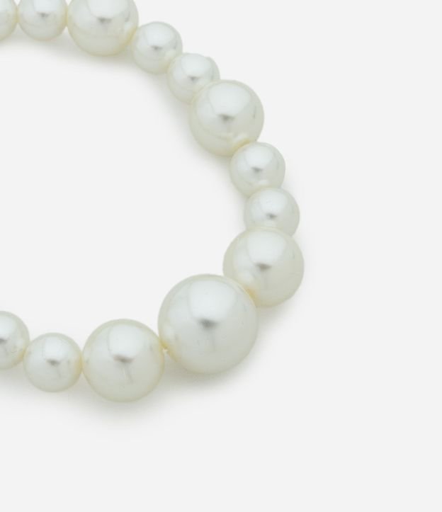 Collar Corto con Perlas Maxi y Cierre Ajustable