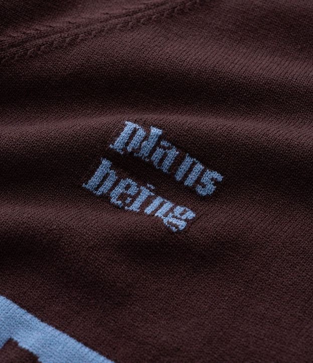 Suéter Boxy en Jacquard con Lettering 11