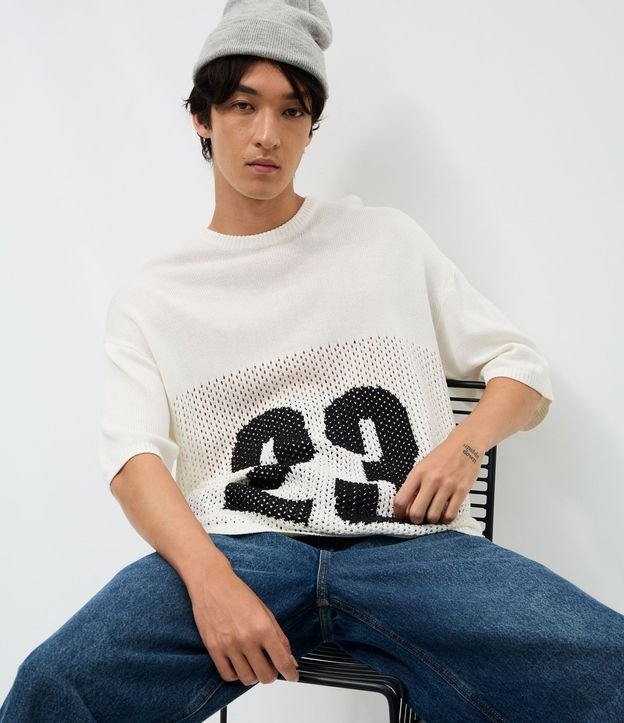 Remera Oversized Manga Corta en Jacquard Deportiva Nº 23 2