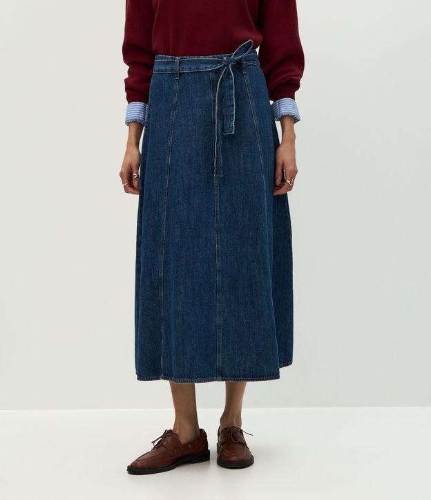 Pollera Evasê en Jeans con Cinturón y Recortes Longos 3