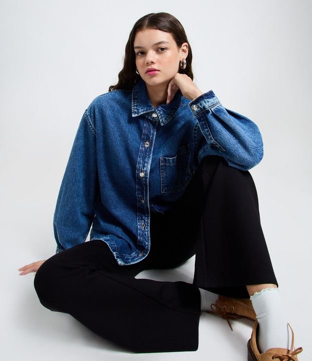 Camisa Oversized en Jeans con Botones Delanteros