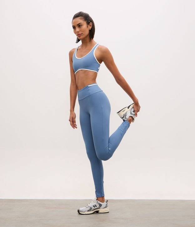 Pantalón Legging Deportiva en Poliamida con Bolsillo en la Cintura y Bies contrastante 1