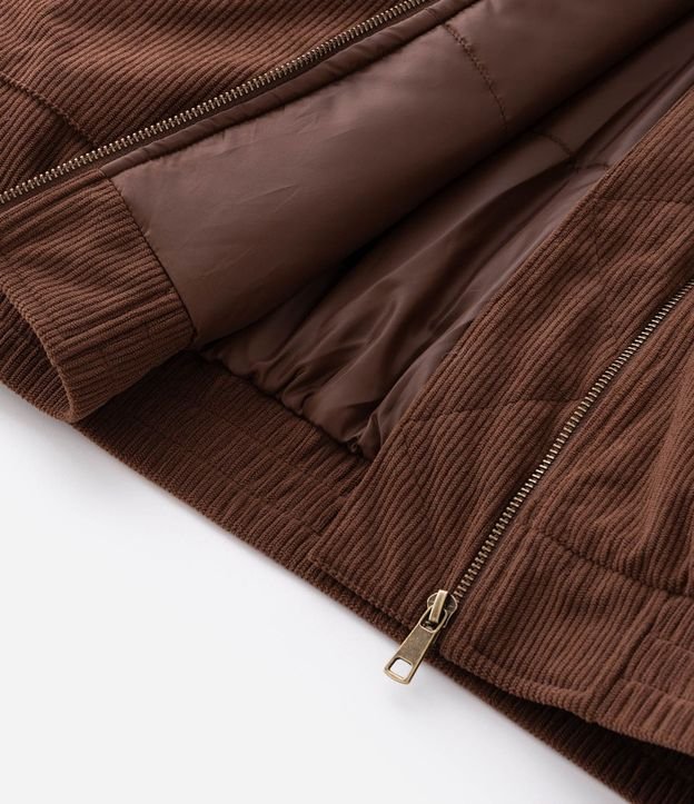 Campera Masculina Bomber de Terciopelo con Cuello Polo 9