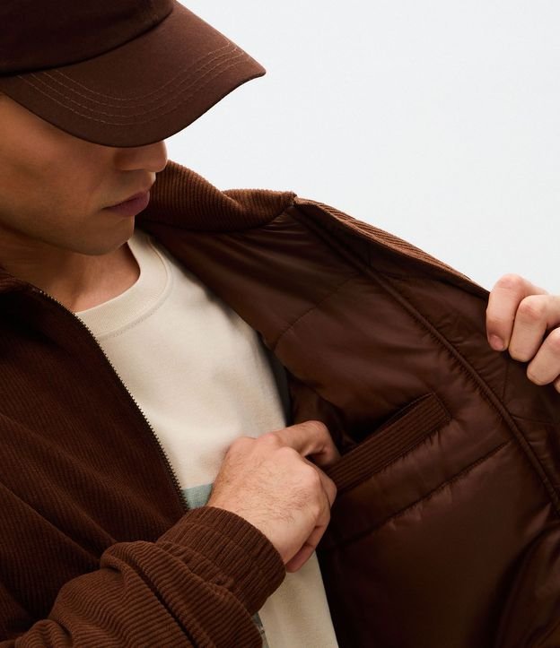 Campera Masculina Bomber de Terciopelo con Cuello Polo 3