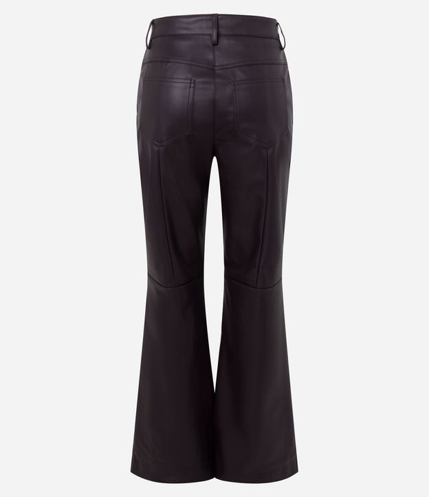 Pantalón Flare en PU con Five Pockets Estructurados 6