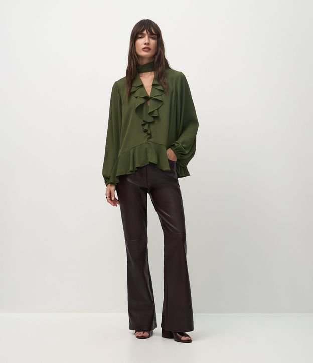 Pantalón Flare en PU con Five Pockets Estructurados