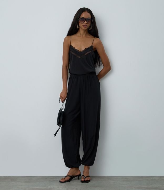 Pantalón Aladim en Crepé con Cintura Elástica 3