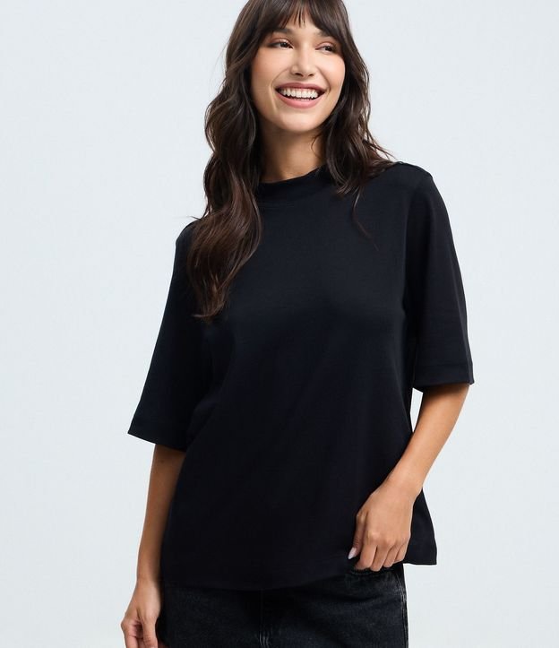 Blusa con Modelo Alargado y Manga Amplia