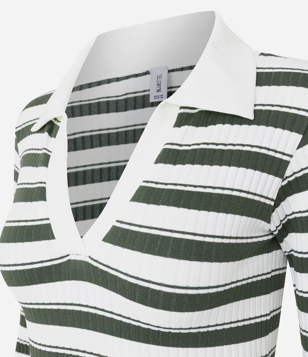 Blusa Seamless Rayada en Microfibra con Cuello Polo 6