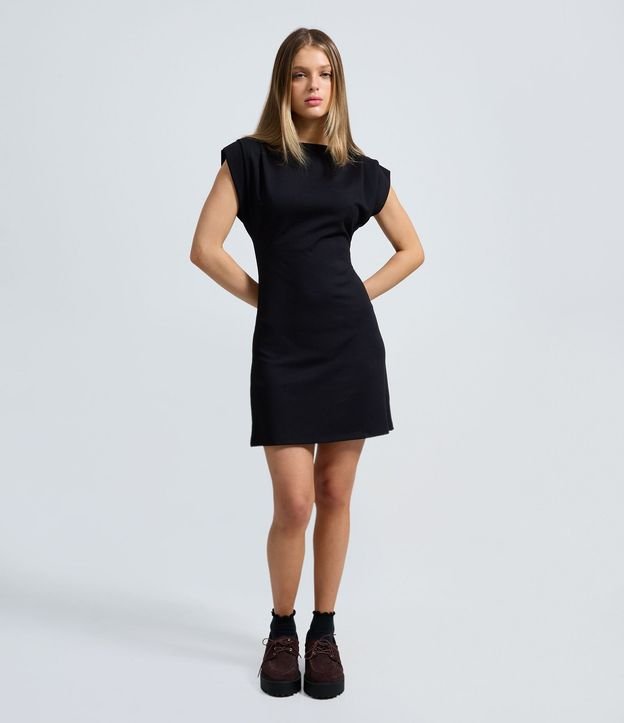Vestido Corto en Punto Roma con Hombro Drapeado
