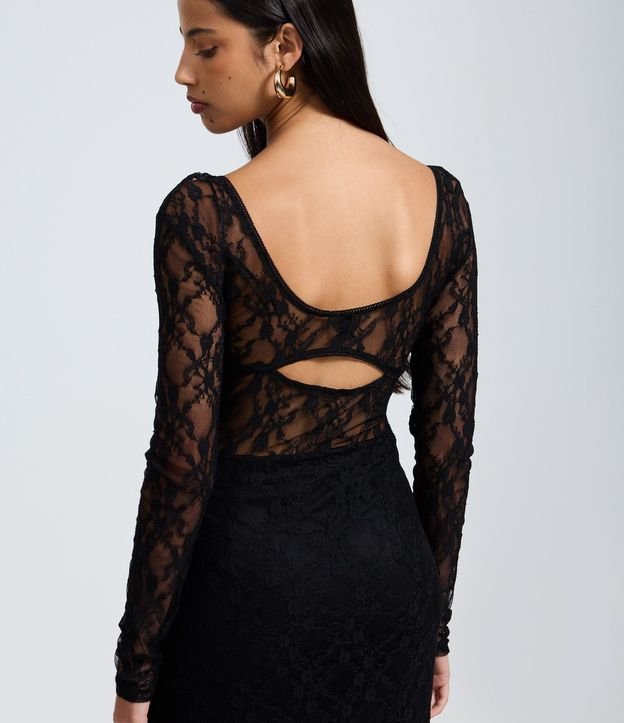 Vestido New Midi en Encaje con Transparencia 4