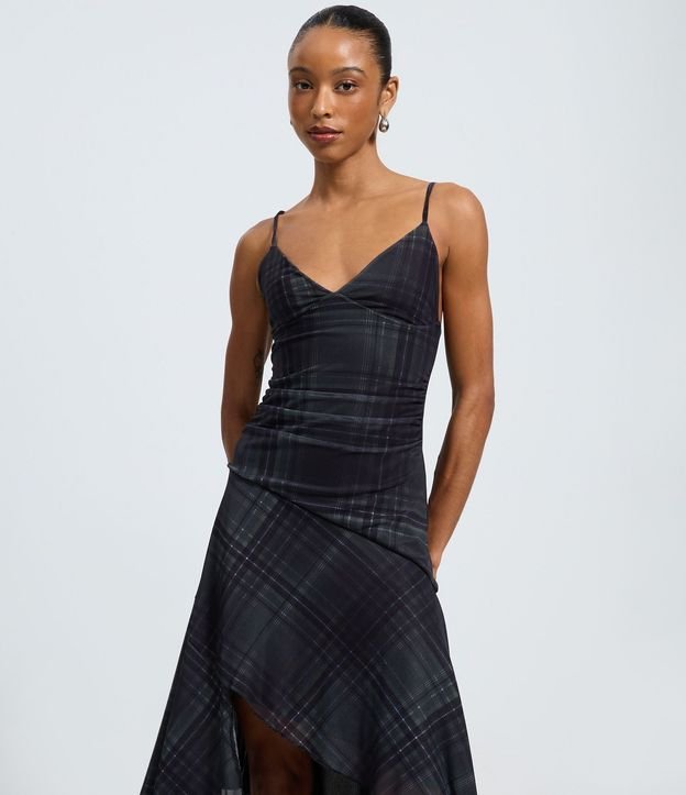 Vestido Midi Bretel Fino en Tule de Cuadros con Ruedo Asimétrico 2
