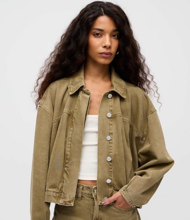 Campera Bomber en Jeans con Pliegues y Cuello Polo 6