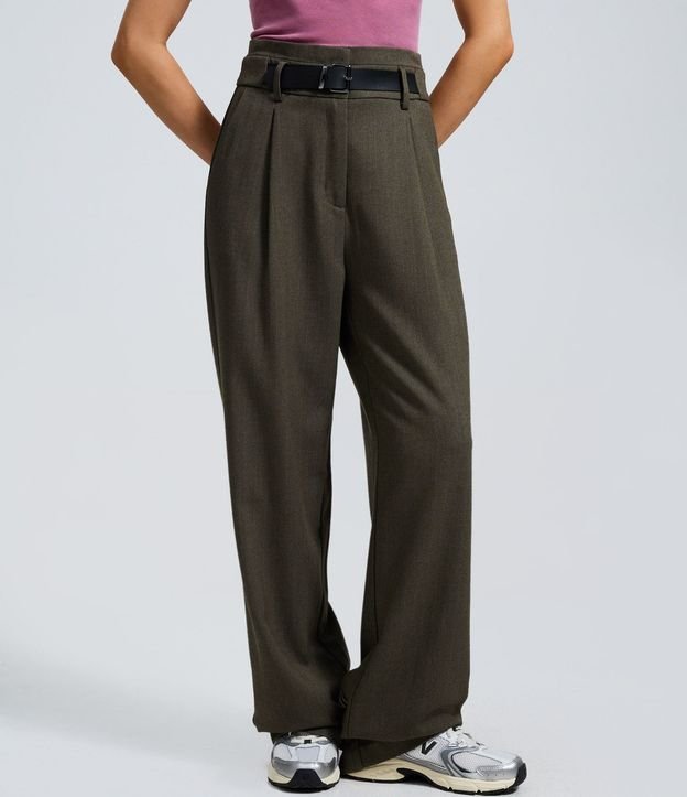 Pantalón Recto Texturizada con Cinturón 2