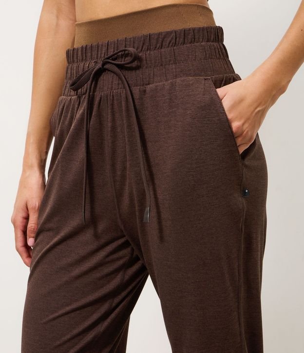 Pantalón Jogger Deportiva con Cintura Ajustable y Tacto Suave 3