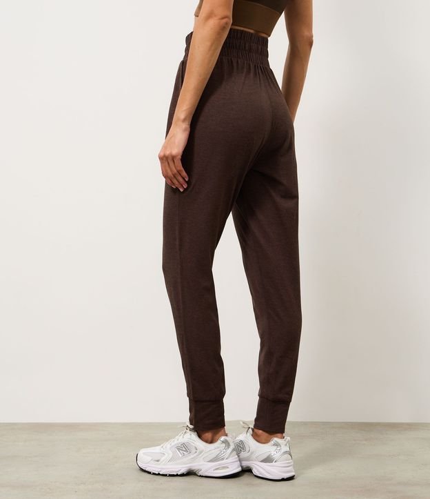 Pantalón Jogger Deportiva con Cintura Ajustable y Tacto Suave 4
