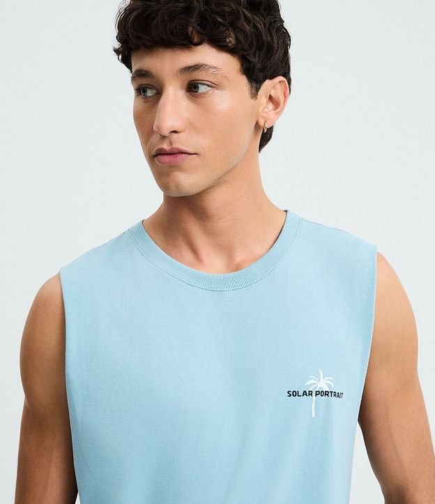 Musculosa Comfort en Algodón con Estampa de Palmera 4