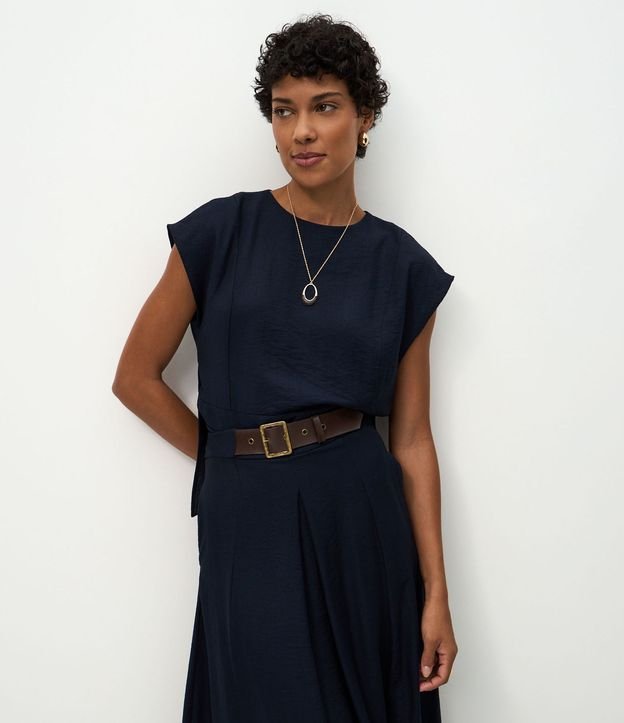 Blusa Manga Corta en Crepé con Bajo Peplum