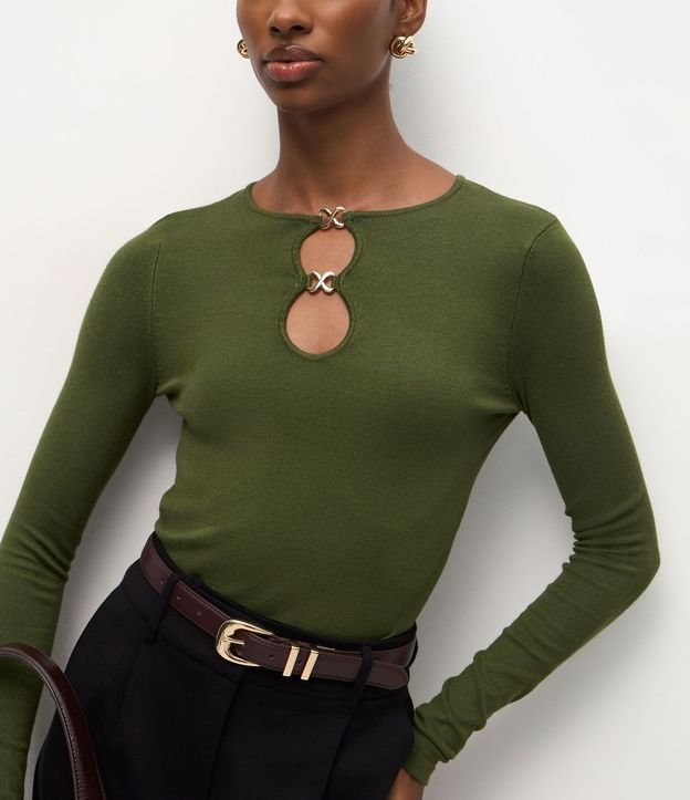Blusa Regular en Punto con Adorno en el Escote 4