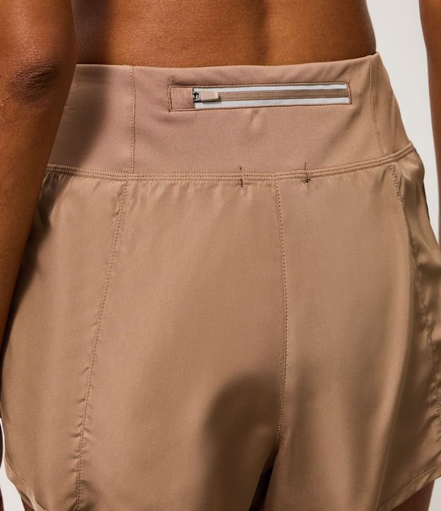 Bermuda Runner Deportiva con Bolsillo en la Cintura 4