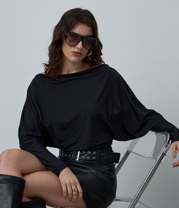 Blusa con Manga Murciélago en Microfibra