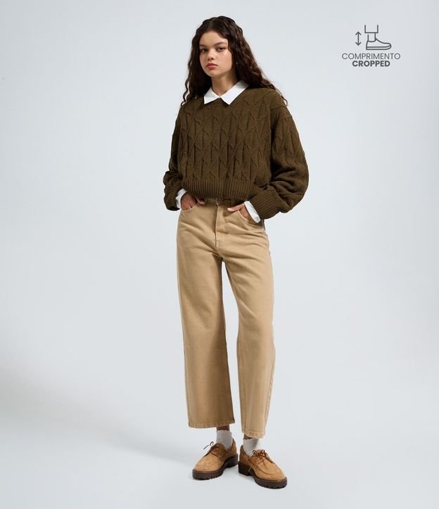 Pantalón Recto Cropped en Sarga con Trabillas en la Cintura