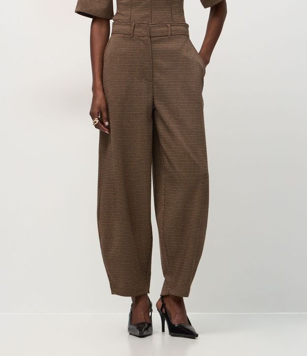 Pantalón Barrel con Estampa de Cuadros 4