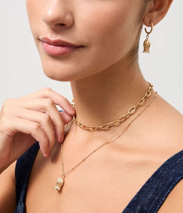 Conjunto de Collar Capas y Caravana con Colgante de Flor 3