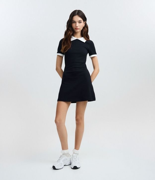 Vestido Corto en Rib con Cuello Polo 3