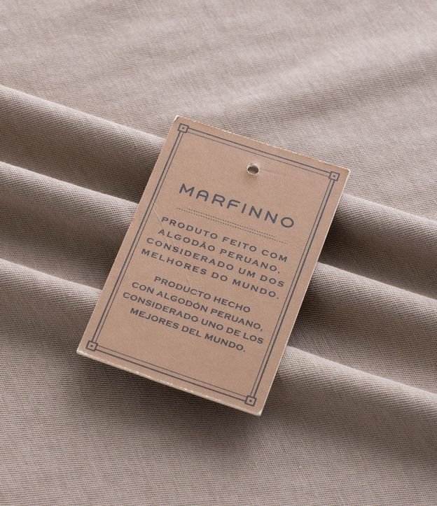 Remera Slim Básica en Algodón Peruano con Cuello Redondo 5