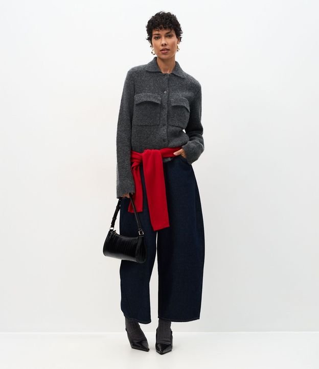 Campera Regular en Punto con Bolsillos Aplicados 2