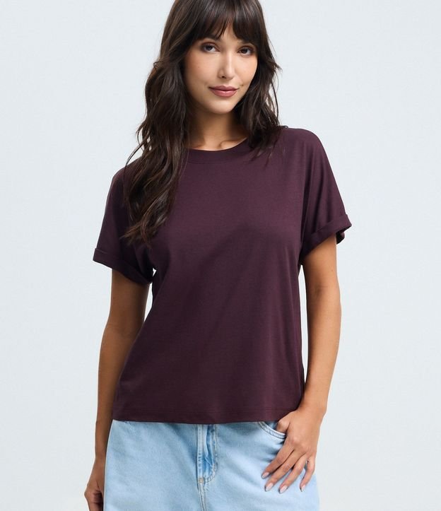 Blusa Básica con Manga Dobrada Corta en Algodón
