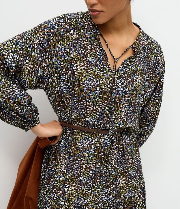 Vestido Midi em Viscose com Estampa e Cinto Fino 4