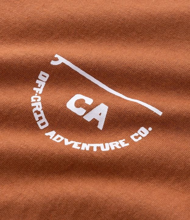 Remera Comfort en Algodón con Estampado de Letras Travelers 9