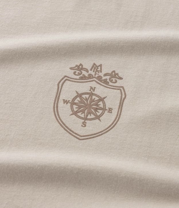 Remera Comfort en Algodón con Escudo Rosa dos Ventos 5