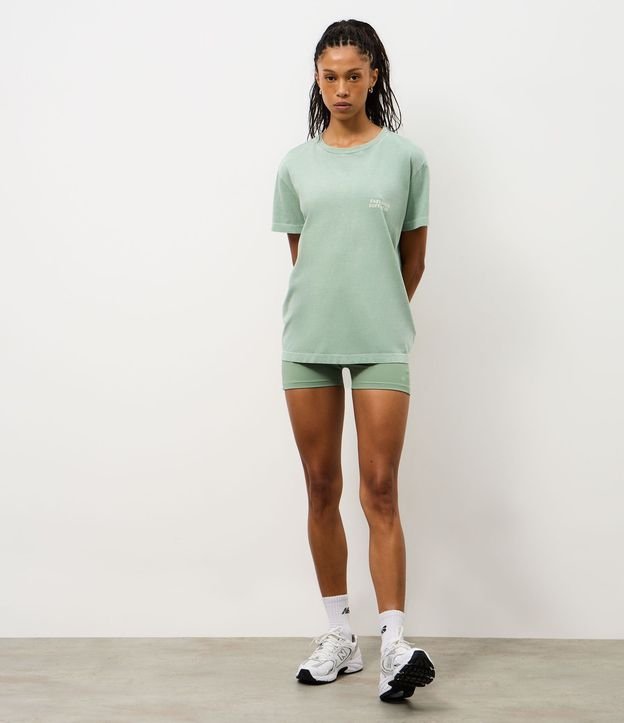 Remera Oversized Deportiva en Algodón con Lettering 2