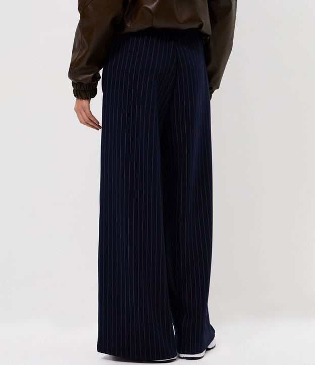 Pantalón Raya de Tiza en Microfibra 4