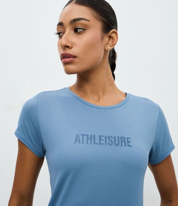 Remera Deportiva Regular en Crepé con Lettering Athleisure 2