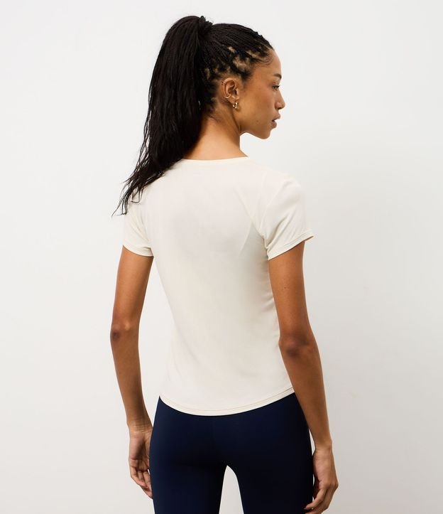Remera Deportiva con Estampa Lettering Practice en Gel 4